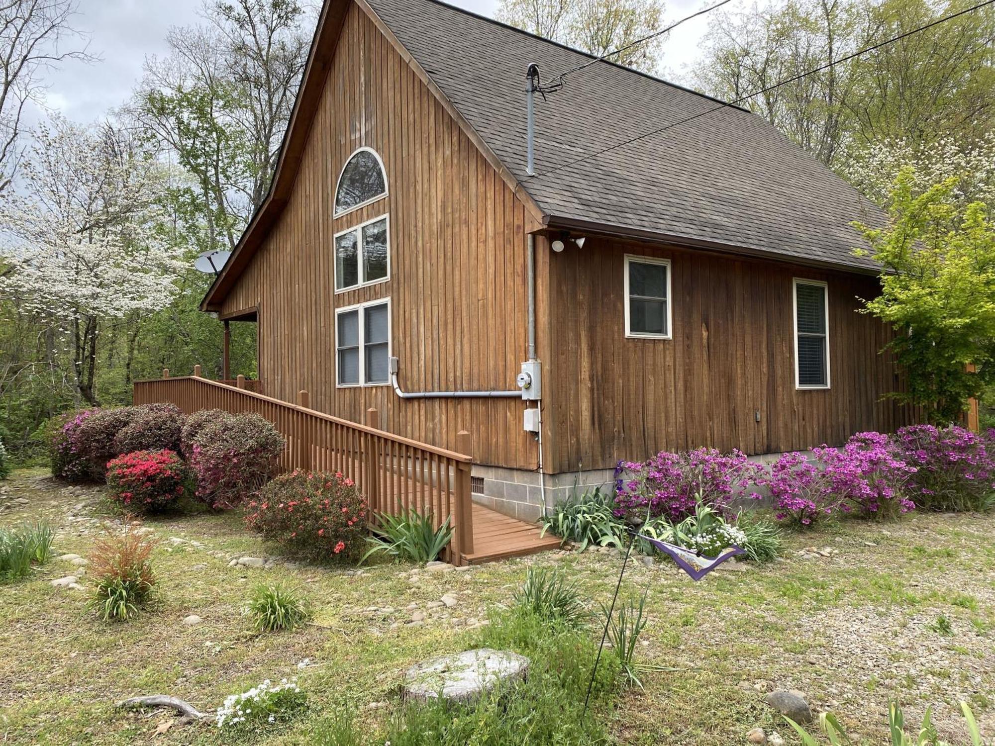 Gray'S Place On Cosby Creek - 2 Bedrooms, 2 Baths, Sleeps 6 Home Exterior foto
